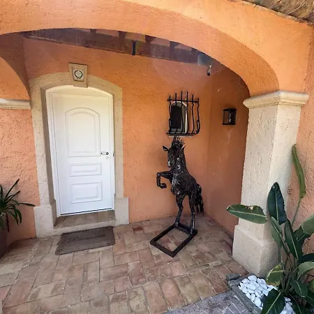Sea View - South Facing - Grimaud, France * ポール・グリモー